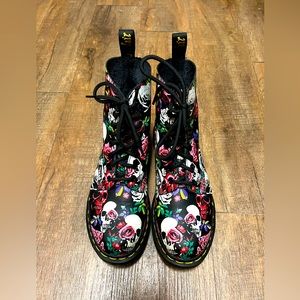 Dr. Martens 1460 Pascal Skull Rose Fantasy boots L 8